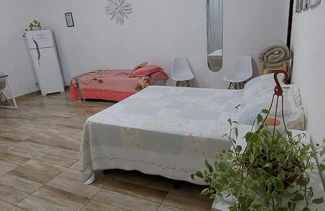 Casa De Hóspede-1